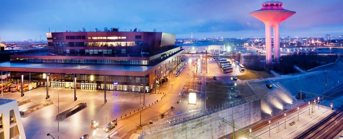 Energieautark, dezentral - vom Eisspeicher bis zur E-Mobilität – Europas Städte Energieautark, dezentral - vom Eisspeicher bis zur E-Mobilität – Europas Städte