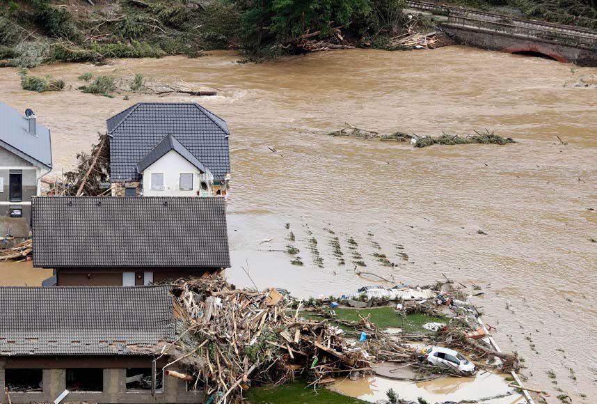 Starkregenbilanz 2002 bis 2021: Bundesweit 12,6 Mrd € Schäden