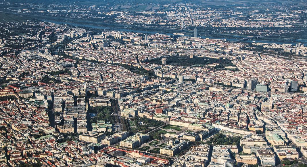 Gutes Zeugnis gibt’s für Wien – von Stadtforscher Justin Kadi. Foto: Bogitw/pixabay