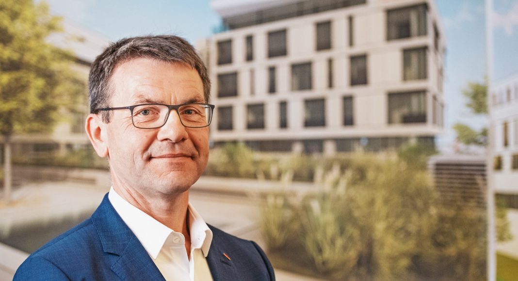 Rainer Wallner, Obmann-Stellvertreter, Oberwarter gemeinnützige Bau-, Wohn- und Siedlungsgenossenschaft; Dekarbonisierungs-Beauftragter GBV. Foto: Andreas Bruckner